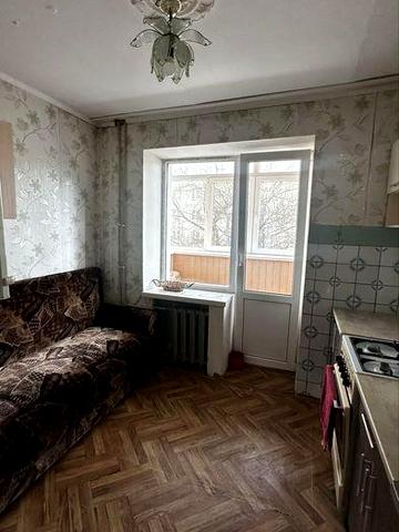 Здається в оренду  в Бориславі двокімнатна квартира по вул Коваліва