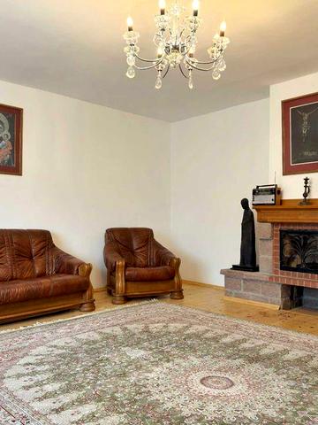 ОРЕНДА пʼятикімнатного будинку у ЛЬВОВІ вул. Старознесенська