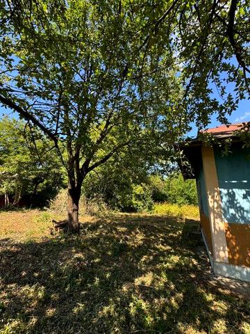 Продаж будинку для бізнесу також для сонячних батарей !