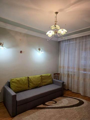 Здається  1-кімн./2 пов. в самому Центрі!