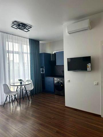 Аренда, Пространство на Донского, студия с террасой