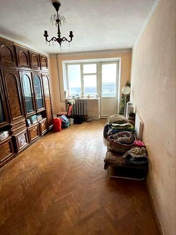 Продаж 2 кім.квартири в центрі, під ремонт_OL