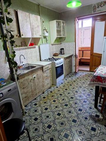 Довгострокова оренда трикімнатної квартири Херсон