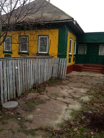 Продається газифікований будинок в селі Талалаївка Ніжинського району.