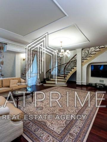 Продаж 4-к в центрі, Шевченківський р-н, Бехтерівський пров. 13А