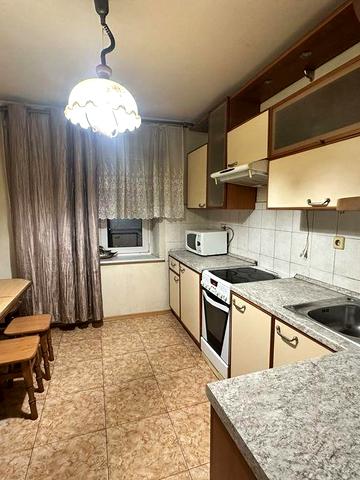 Продам, 3х кімнатна, Азербайджанська 16/4, Стара Дарниця, Дніпровський