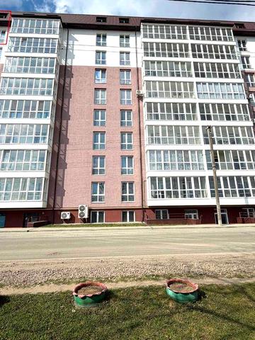 Продаж елітної дворівневої квартири з панорамним краєвидом у Стрию