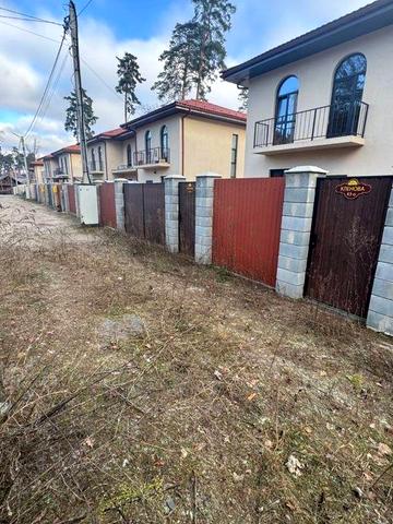 Продам таунхаус з чистовим оздобленням мінімальне оформлення