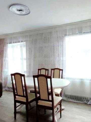 Продам частину будинку з газом на 2 кімнати у Дергачах р-н 3 школи.