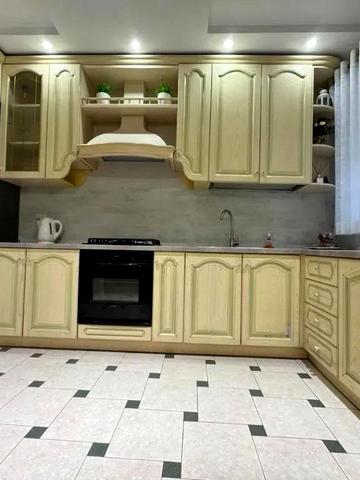 Короленка вул. (Первозванівська), 32