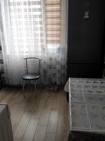 Продам 2 кім квартру і Сірка 37