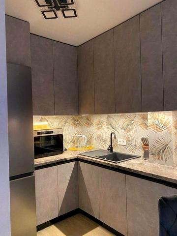 Однокімнатна квартира  43 м²