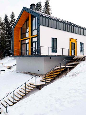 Здається котедж в довгострокову оренду в с. Яблуниця 1500 доларів