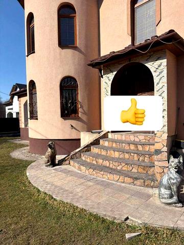 Будинок біля Почаєва