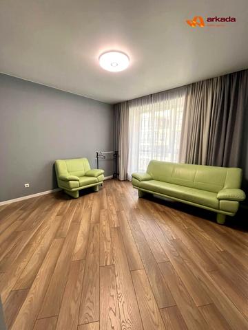 Олександра Довженка вул., 53