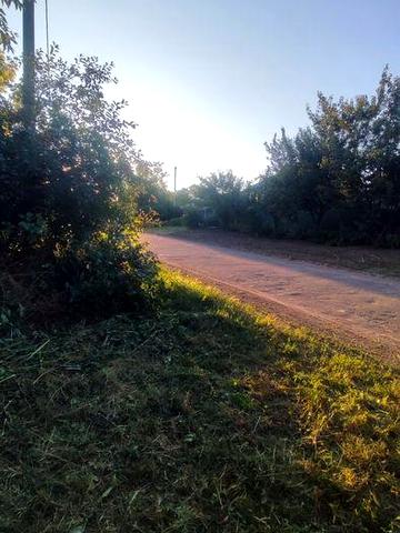 Будинок + 20 соток на березі річки