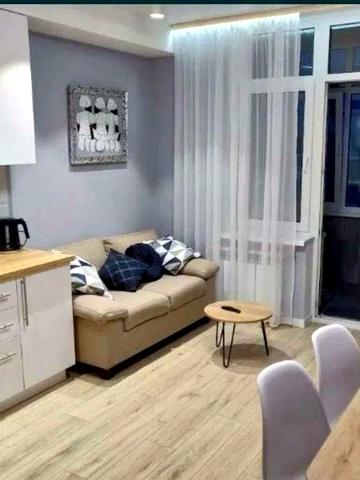 Митрополита Василя Липківського вул. (Урицького), 37-Б