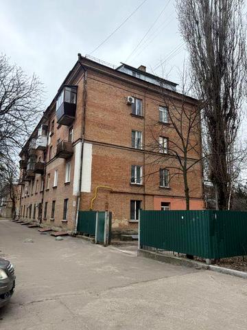 Зигіна, простора 4 -х кімнатна сталінка з меблями та технікою