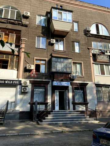 Металлургов пр., 22, Днепровский, Запоріжжя, Запорізька 28000 USD
