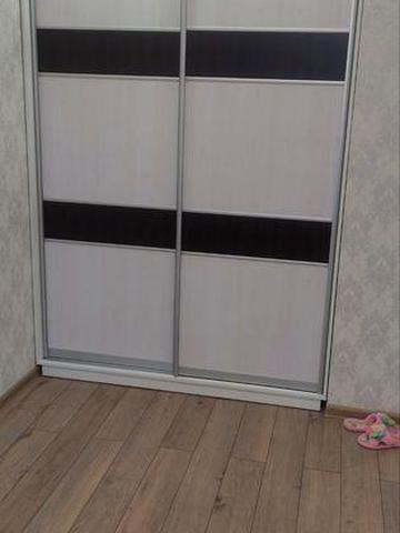 Сдам  3  кв ЖК Лазурный м Центральный рынок  300 долл.