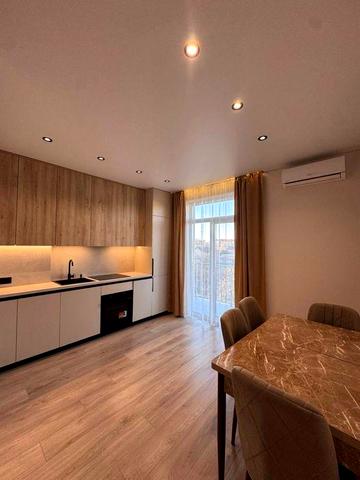 Продаж 1кім квартири в новобудові, центр міста ЖК Central Avenue