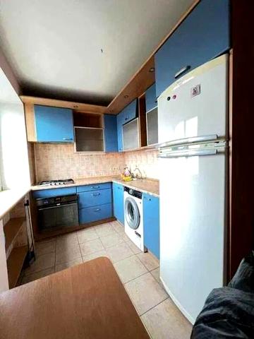 Гімназійна набережна вул. (Червоношкільна набережна), 26