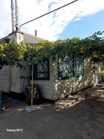 Будинок в селищі Врадіївка