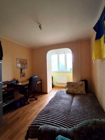 №:13613 — Продаж квартири, 3-кімн., Озерне, 65 м², 2/5-пов., цегла