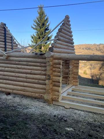 Баня або будиночок зруб