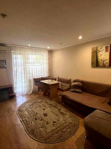 Здам 2к квартиру на просп. Олександра Поля, 102