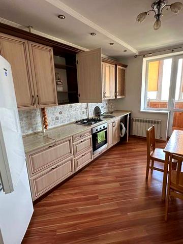 Оренда дешевої просторої 1к кв. по вул. Угорницька