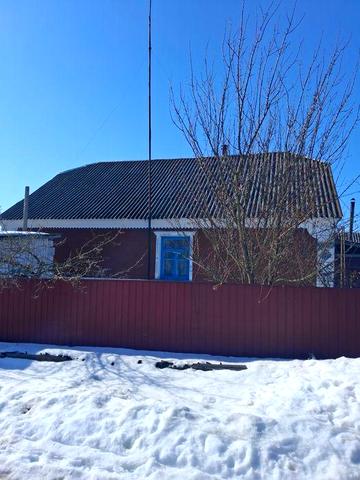 Продається будинок смт.Лугини вул.Івана Огієнка б.5 Житомирська област