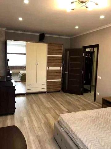 Оренда 1-к квартири на вул. Бойківська, ЖК Золотий горіх