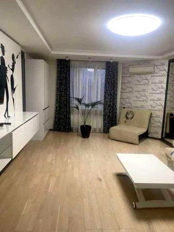 Здається 1-кімнатна квартира на вул.Йорданській,1