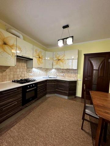 Сдам 2-х комнатную  квартиру