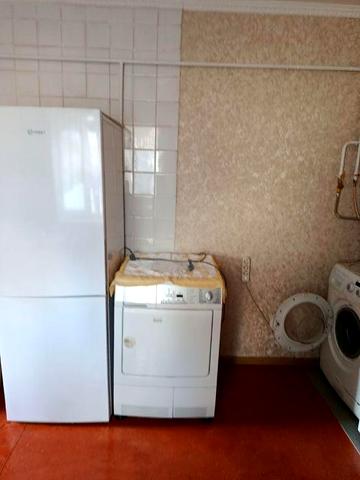 Оренда в часному секторі(2кімнати,кухня)