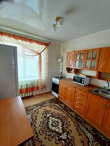 Продам 3-х кімнатну квартиру