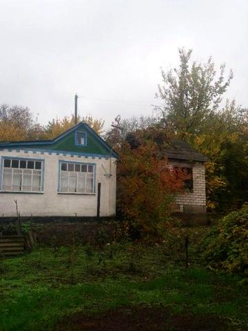 Продам дачну ділянку в центрі м. Канів. Кооператив "Мічуринець".