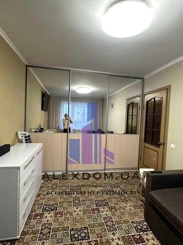 Продаж 1к квартири вул. Вірменська 29. Бориспільська. Вирлиця