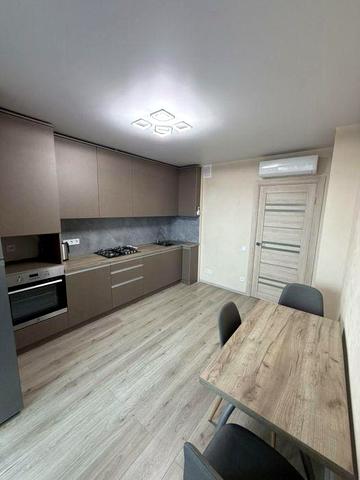 Перша здача новобудови 1 кім кв , оренда  вул. Тракт Глинянський