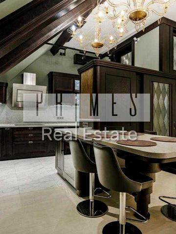 Продаж ексклюзивної 3-рівневої квартири в центрі Києва | вул. Мазепи