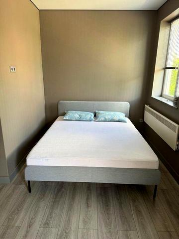 Голубе озеро оренда по місячно студій