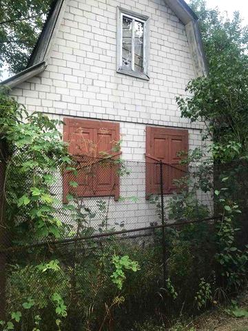 Продається дача в районі меблевої фабрики