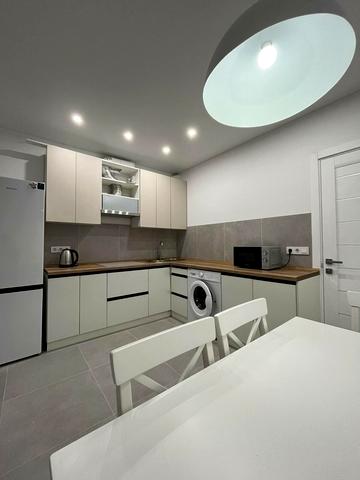 Жмеринська вул., 36