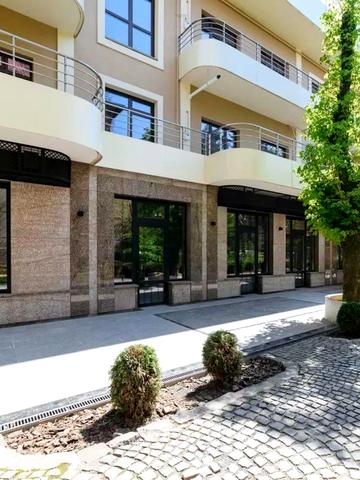 Собранецька вул., 43