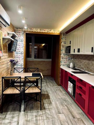 Незалежності вул. (Титова), 26