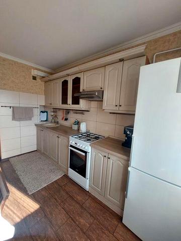 Оренда 3-х кімнатної квартири. Митниця