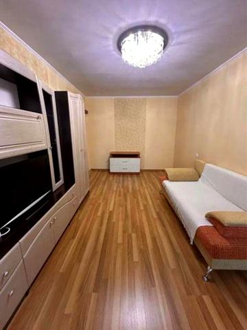 Оренда 1-кім.квартира вул. Пʼятницька, 94 СВІТЛО!