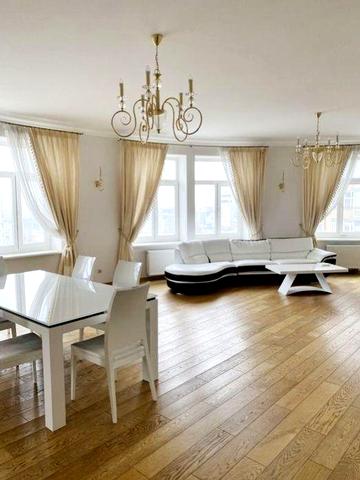 VIP 3к квартира Печерськ вул. Коновальця,36 + паркомісце