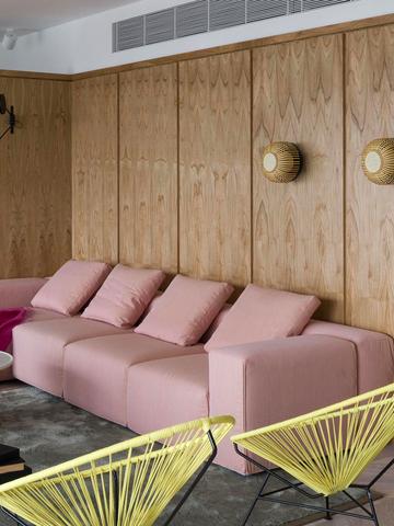 Андрія Верхогляда вул. (Михайла Драгомирова), 11